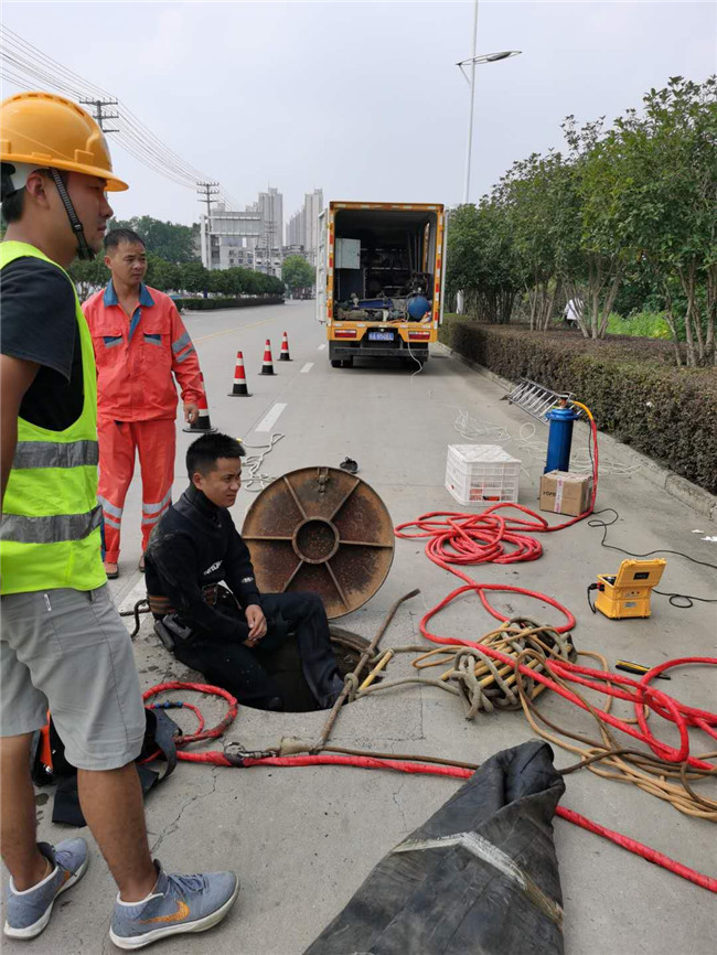 望江翻衬法管道修复技术主要工序